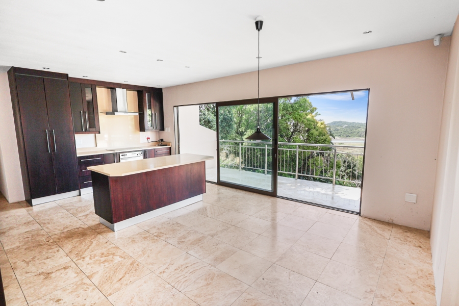 4 Bedroom Property for Sale in Beacon Bay Eastern Cape